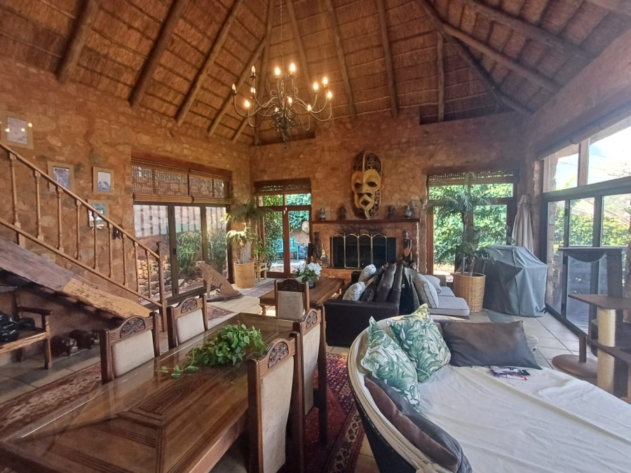 3 Bedroom Property for Sale in Kosmos North West